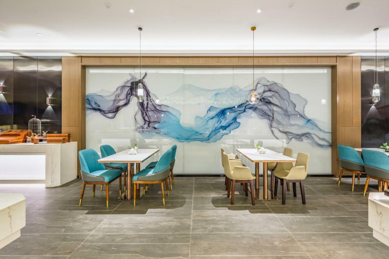 济南双山大街百脉泉亚朵酒店 外观 照片